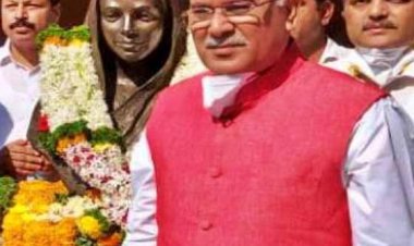 सावित्री बाई फुले की जयंती पर CM भूपेश ने नमन किया