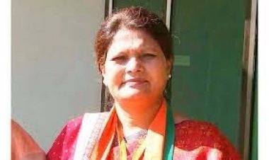 विकास यात्रा में मंत्री मीना सिंह ने ग्रामीणों को हितलाभ वितरित किए