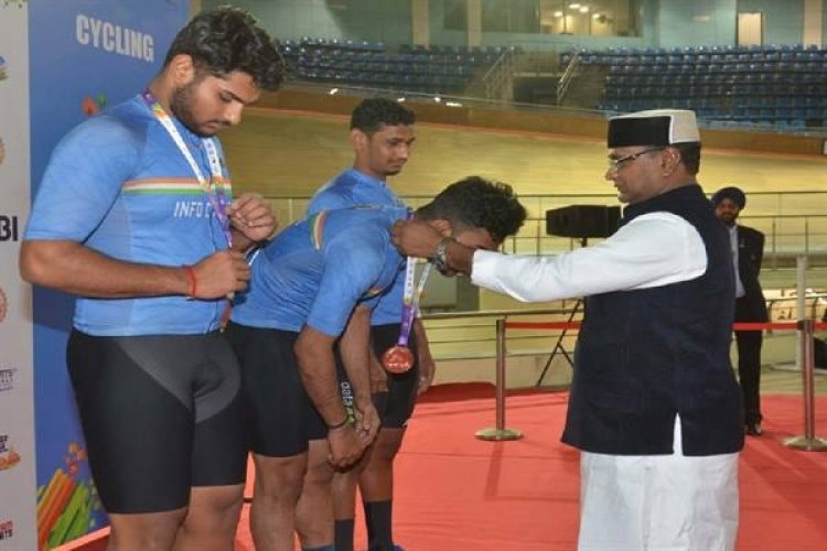 खेलो इंडिया यूथ गेम्स 2022 की ट्रैक साइक्लिंग में नीरज कुमार ने जीते दो स्वर्ण पदक