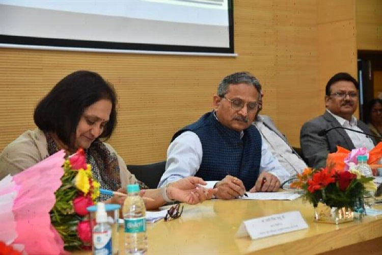 भोपाल में उत्तर प्रदेश और मध्यप्रदेश के अधिकारियों का सॉफ्टवेयर प्रशिक्षण