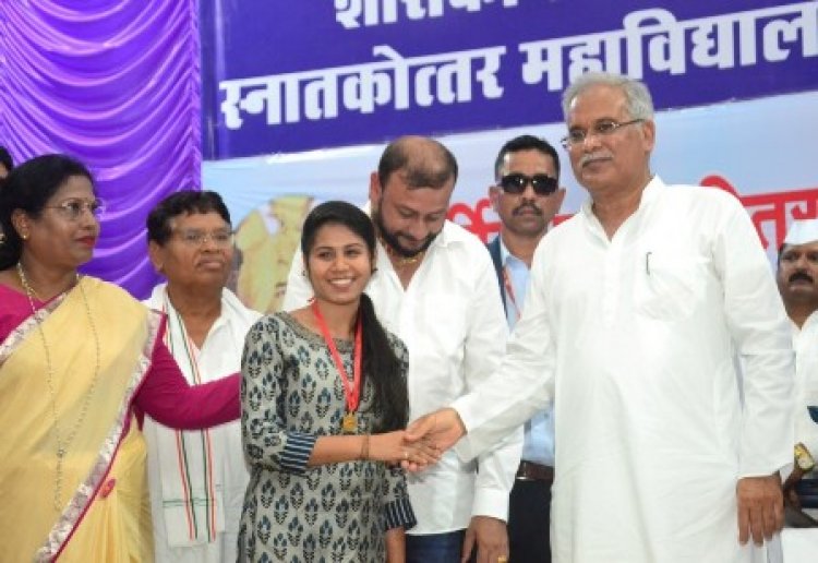 शहरी क्षेत्रों में बनेंगे ‘अर्बन रूरल इंडस्ट्रियल पार्क’: CM बघेल