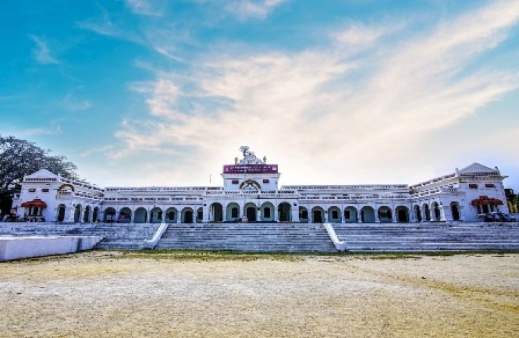 आर्थिक अभाव नहीं बन रही बाधा, स्वामी आत्मानंद अंग्रेजी माध्यम स्कूल में मिल रही बच्चों को उकृष्ट शिक्षा