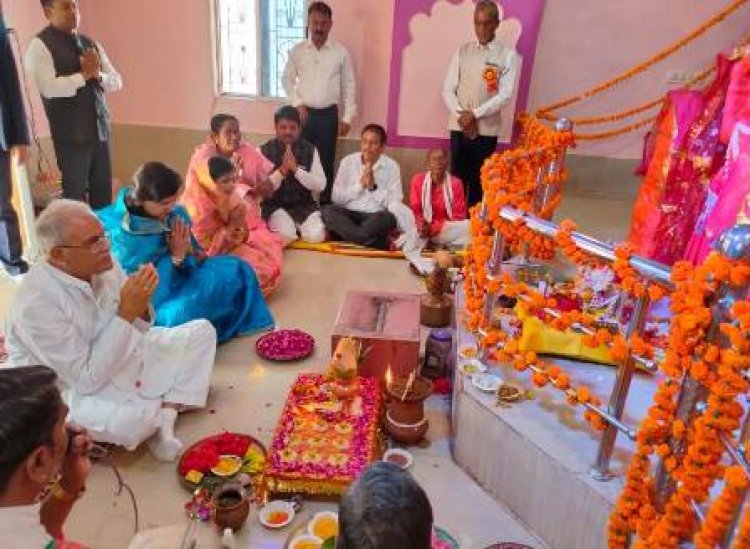 CM भूपेश ने माता बहादुर कलारिन की पूजा अर्चना