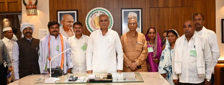 मुख्यमंत्री को स्व. दाऊ रामचंद देशमुख प्रदेश स्तरीय नाचा गम्मत महोत्सव में शामिल होने का मिला आमंत्रण