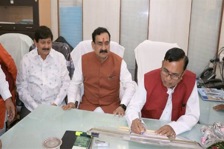 सीताराम बाथम ने म.प्र. मछुआ कल्याण बोर्ड के अध्यक्ष का पदभार ग्रहण किया