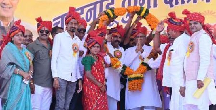 चन्द्रनाहूं कुर्मी क्षत्रिय समाज वार्षिक अधिवेशन में शामिल हुए CM भूपेश 