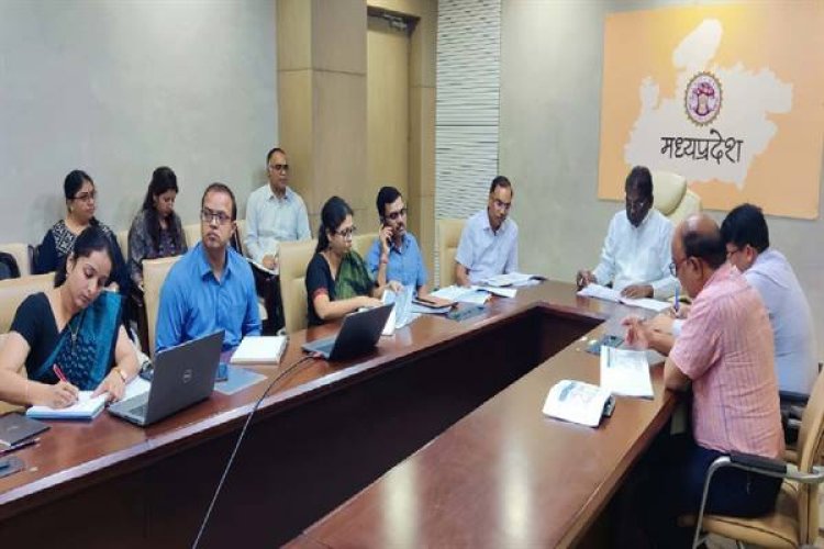 मुख्यमंत्री संजीवनी क्लीनिक निर्माण-उन्नयन में तेज़ी लाए : स्वास्थ्य मंत्री