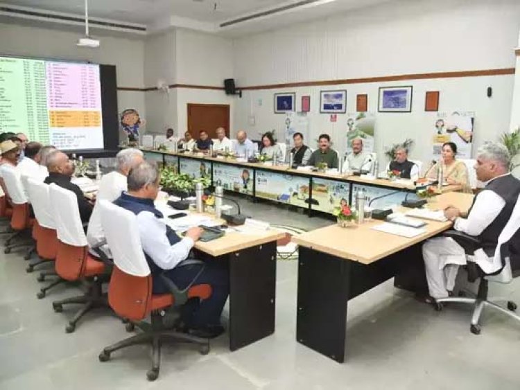 चीता प्रोजेक्ट पर हुई उच्च स्तरीय बैठक, CM शिवराज ने कहा- मप्र सरकार चीता परियोजना की सफलता के लिए प्रतिबद्ध