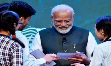 देश के 14 हजार पुराने स्कूल स्मार्ट बनेंगे, प्रधानमंत्री मोदी ने कहा
