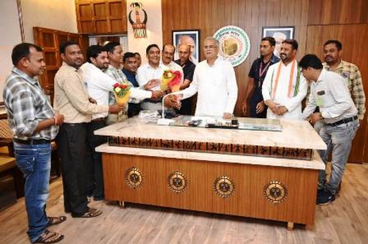 CM बघेल का प्रदेश पंचायत सचिव संघ छत्तीसगढ़ ने जताया आभार