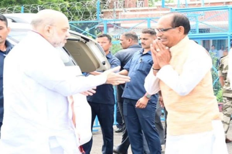 सीएम चौहान ने केन्द्रीय गृह मंत्री अमित शाह को दी विदाई