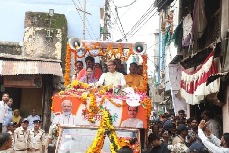 मुख्यमंत्री के आगर-मालवा में ‘जनदर्शन’ के दौरान उमड़ा जन-सैलाब