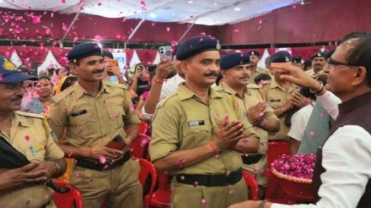 मप्र में पुलिसकर्मियों को मिलेगा साप्ताहिक अवकाश, डीजीपी ने पुलिस अफसरों को दिए निर्देश