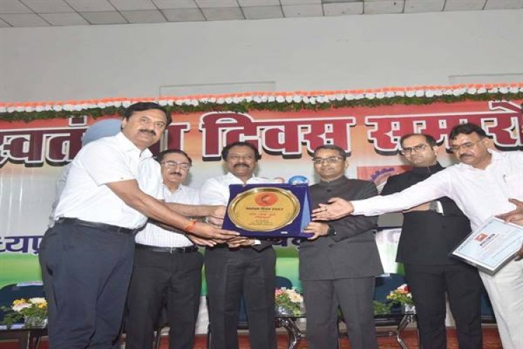 सकल तकनीकी एवं वाणिज्यिक हानियां सर्वाधिक कम करने में नर्मदापुरम् वृत्त प्रथम