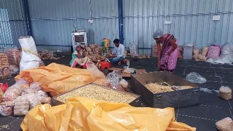 स्वादिष्ट चटपटे स्वाद की खुशबू बिखेर रहा तिलई ग्राम का रीपा