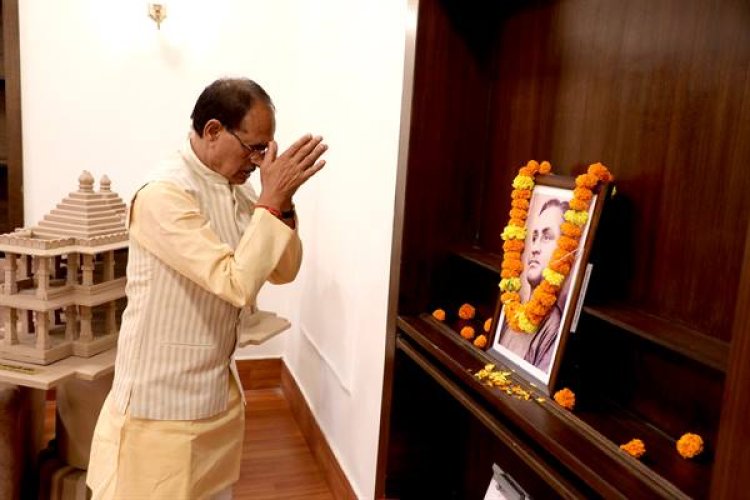 मुख्यमंत्री ने मेजर ध्यानचंद की जयंती पर किया नमन