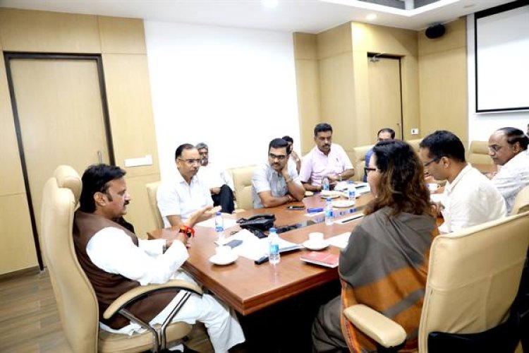 रीवा सुपर स्पेशिलिटी अस्पताल के पदों की वृद्धि के प्रस्ताव बनाएँ