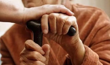 देश के 32 फीसदी बुजुर्ग सरकार से नाराज, कई सरकारी सुविधाएं बंद 