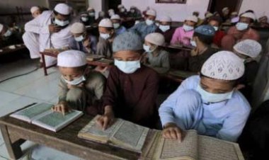 एक दर्जन से अधिक मदरसों को नोटिस, 10 हजार रुपये का प्रतिदिन जुर्माना देना होगा