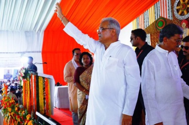 मुख्यमंत्री बघेल ने सक्ती जिले को 145 करोड़ रूपए से अधिक के विकास कार्यों की दी सौगात