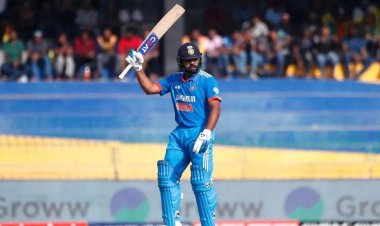 92 मीटर का छक्का मार रोहित शर्मा ने चूर-चूर किया एबी डिविलियर्स का विश्व रिकॉर्ड