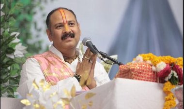 आष्टा में पंडित प्रदीप मिश्रा पर था फेंका नारियल, ब्रेन में आई दिक्कत, मनासा की कथा निरस्त