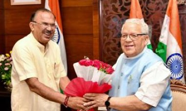 राज्यपाल  मिश्र से विधानसभा अध्यक्ष  देवनानी की शिष्टाचार भेंट