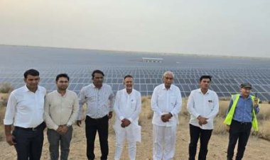 ऊर्जा मंत्री ने पश्चिमी राजस्थान के विभिन्न सौर एवं पवन ऊर्जा परियोजनाओं का अवलोकन