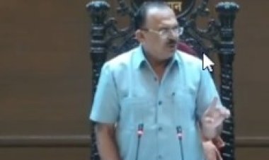 अविनाश गहलोत के साथ टीकाराम जूली और हरीश चौधरी के अंशों को हटाया