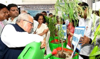 राज्यपाल मिश्र ने लखनऊ स्थित विद्यालय में वृक्षारोपण अभियान की शुरुआत की