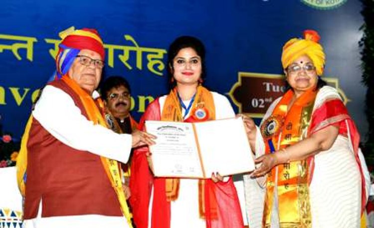 विश्वविद्यालय वैश्विक चुनौतियों को स्वीकार करते हुए रोजगारोन्मुखी पाठ्यक्रमों का निर्माण करे: राज्यपाल