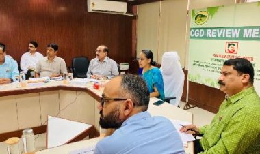 पाईप लाईन से गैस के लिए सीएनजी, डीसीयू व डीआरएस के लिए स्थान की उपलब्धता के लंबित प्रकरणों का स्थानीय निकाय संस्थाएं 15 दिवस में करें निस्तारण: खान सचिव आनन्दी