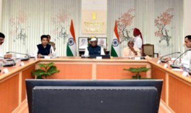 राज्यपाल ने जनजातीय क्षेत्रों में विकास के लिए प्रतिबद्ध होकर कार्य करने के दिए निर्देश