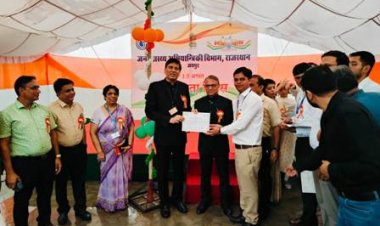 हर घर तिरंगा अभियान के तहत जल भवन में दिखा देश भक्ति का रंग
