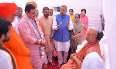 मुख्यमंत्री भजनलाल पहुंचे रैवासा धाम, पीठाधीश्वर राघवाचार्य जी महाराज के देवलोक गमन पर श्रद्धांजलि अर्पित की
