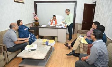बजट घोषणाओं को समय पर पूरा करें, प्रत्येक जिले में डेयरी उत्पाद गुणवत्ता नियंत्रण वाहन शुरू करें: डेयरी एवं पशुपालन मंत्री