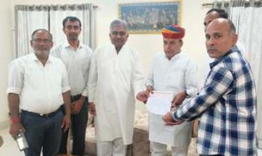संसदीय कार्य,विधि एवं न्याय मंत्री ने शनिवार को सर्किट हाउस में की जनसुनवाई