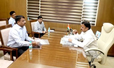 ग्रामीण चिकित्सकीय सेवाओं को सशक्त करना शासन की सर्वोच्च प्राथमिकता : उप मुख्यमंत्री शुक्ल