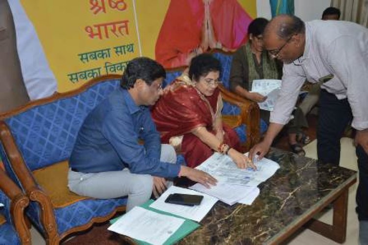 विकास कार्यक्रम में तेजी लाए, लापरवाही पर होगा एक्शन: राज्यमंत्री गौर  