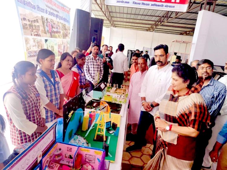 नौकरी देने वाले बने युवा : राज्य मंत्री कृष्णा गौर