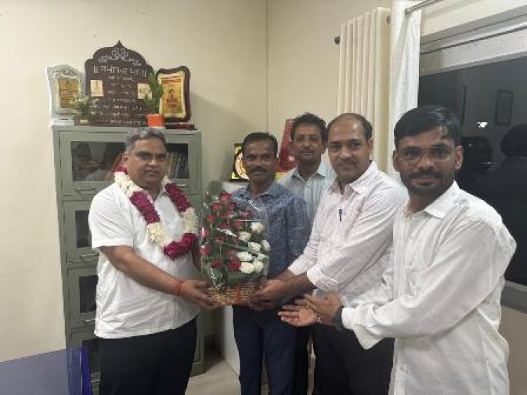 सहकारी संस्थाओं में समायोजित स्पिनफैड के कर्मचारियों को मिलेगा अब नियमित वेतनमान