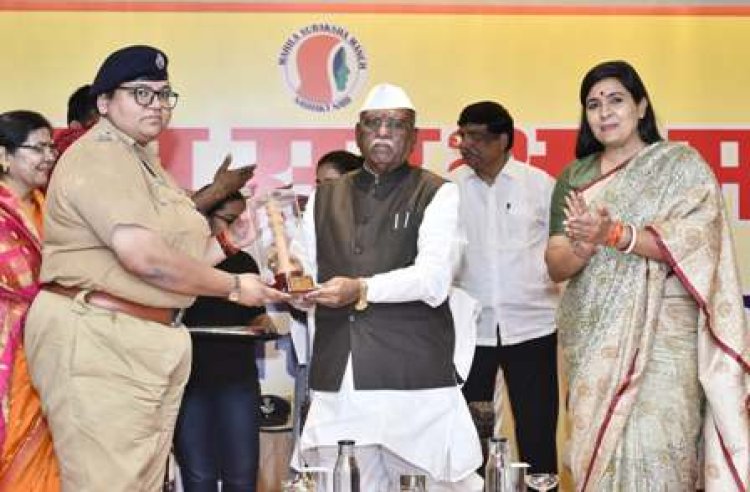 राज्यपाल ने 'नारी शक्ति 2024' पुरस्कार प्रदान किए