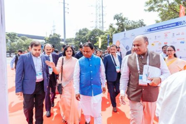 CM Shri Mohan Majhi reached the IndiaChem2024 venue