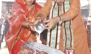 CM भजनलाल ने श्रीनाथ जी मंदिर में किए दर्शन प्रदेश की सुख-समृद्धि और खुशहाली की कामना की