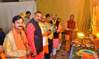 अखंड ब्राह्मण समाज कल्याण परिषद का दीपावली मिलन समारोह, भेल क्षेत्र के लगभग 1000 ब्राह्मणों का समागम