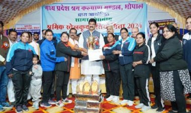 खिलाड़ी में मौजूद प्रतिभा को निखारते रहना चाहिए: खाद्य मंत्री राजपूत