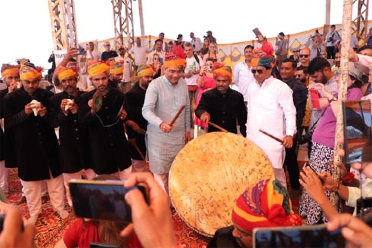 श्री पुष्कर मेला-2024, ध्वजारोहण के साथ पुष्कर मेले का हुआ शुभारम्भ