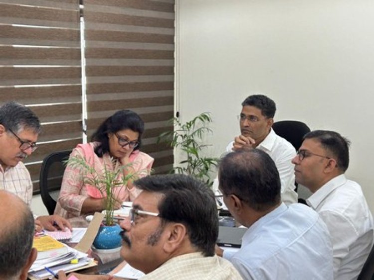 709 हैक्टेयर से अधिक के 303 माइनर मिनरल ब्लॉकों की सफल नीलामी
