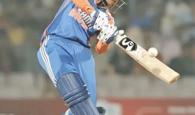 स्मृति मंधाना ने बनाया वर्ल्ड रिकॉर्ड, 30वीं बार 50 प्लस का स्कोर बनाने वाली पहली महिला खिलाड़ी