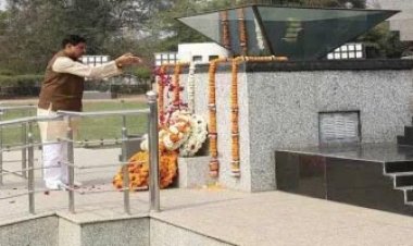 मुख्यमंत्री डॉ. यादव ने महामना पं. मदन मोहन मालवीय की जयंती पर श्रद्धांजलि अर्पित की